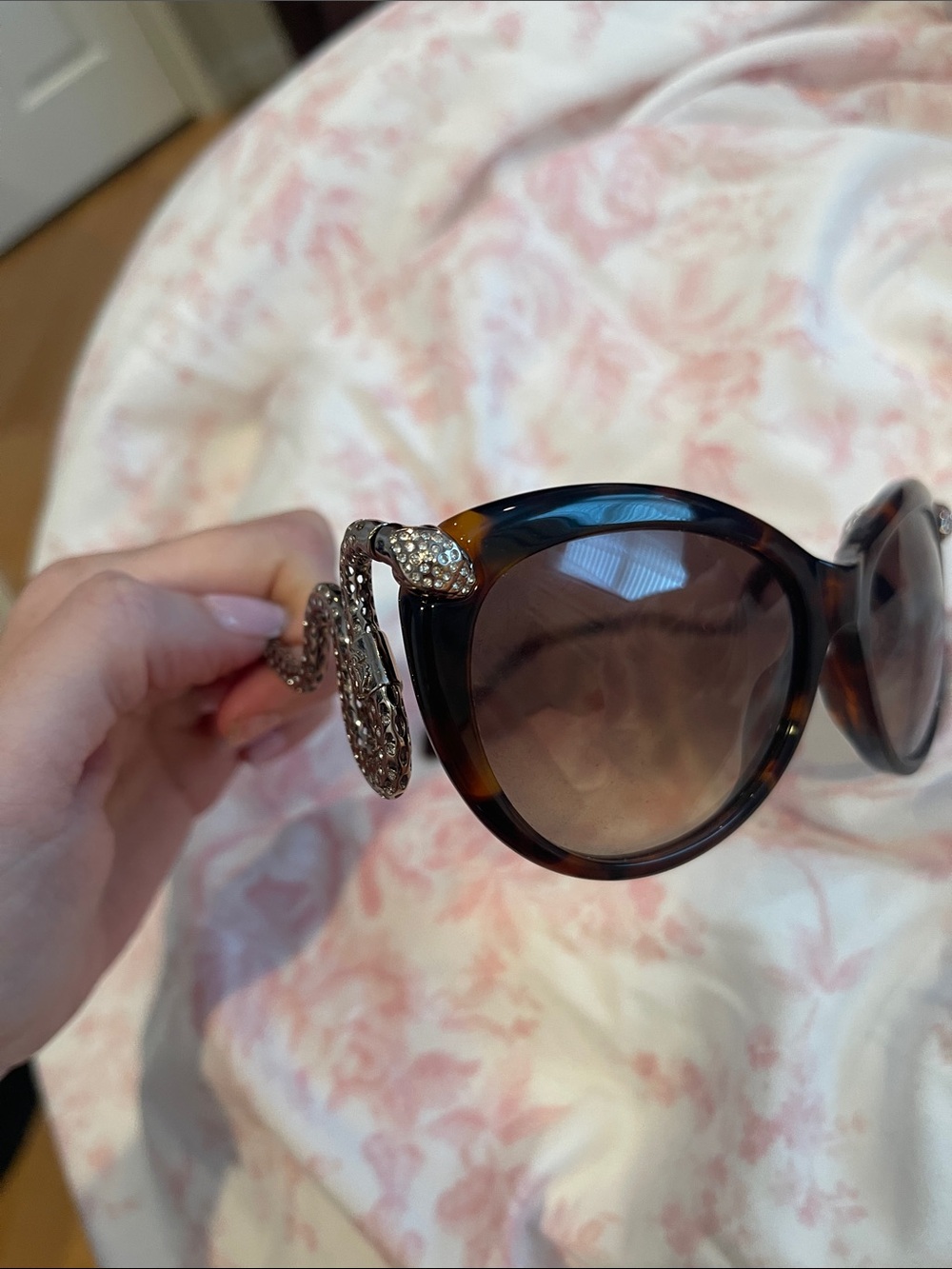 Vintage Roberto Cavalli Brown Tortoise Sunglasses with Gold Snakes Menkab - Picture 13 of 13